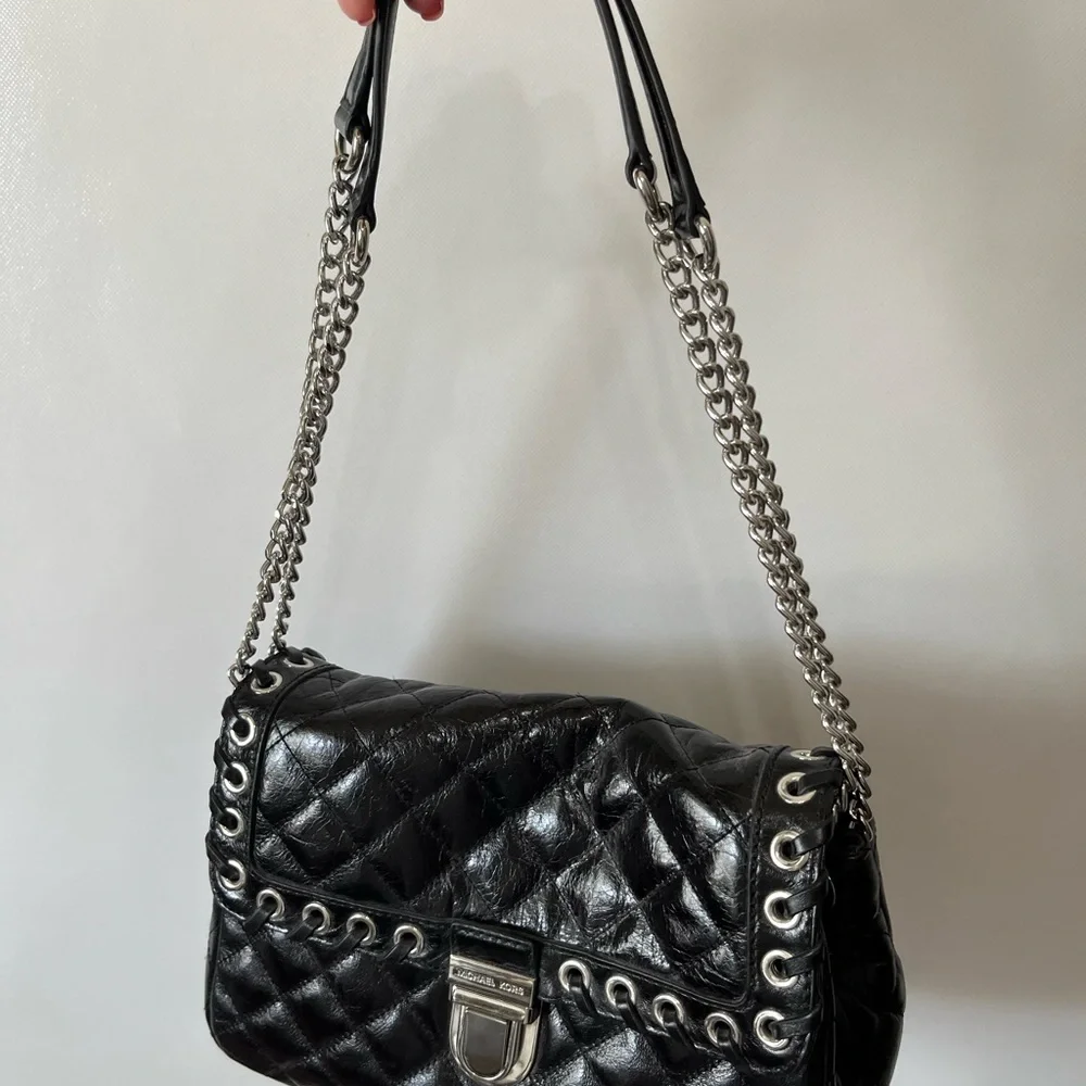 Michael Kors Hippie Grommet Sloan Black Leather Shoulder Bag - Picture 2 of 16